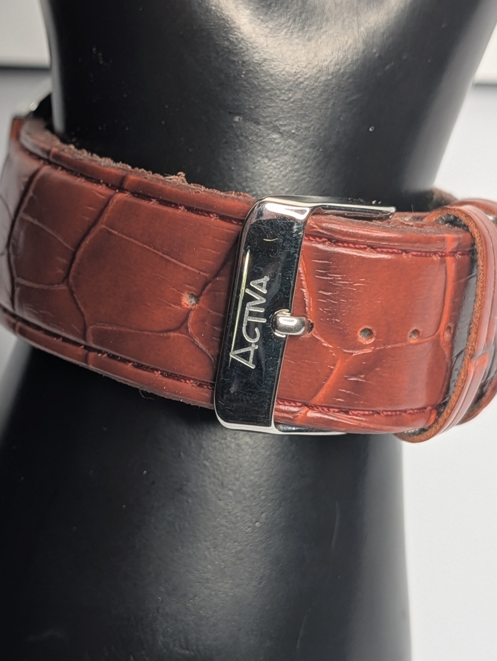 Vintage Activa Watch Swiss Rhinestone Crystal Bezel Brown Faux Croc Strap 30M - Picture 7 of 11